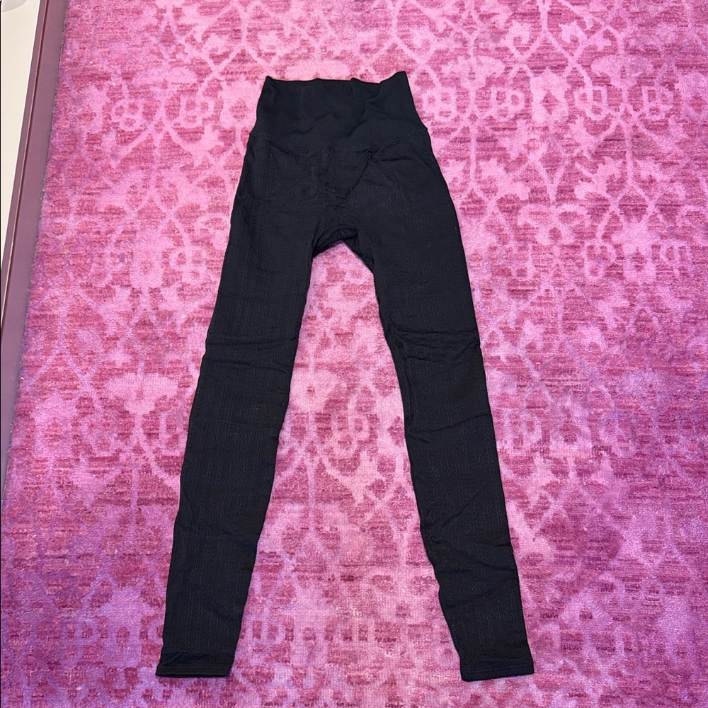 ALO Yoga Black Patterned Leggings